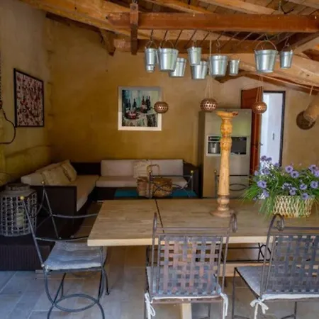 Holiday home Magnifique Maison De La Riviere